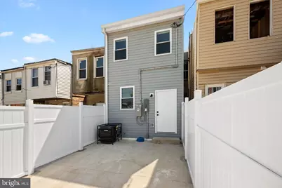516 E 27th Street, Baltimore, MD 21218 - Photo 31