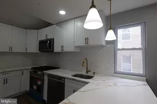 4905 Midwood Ave, Baltimore, MD 21212 - Photo 11