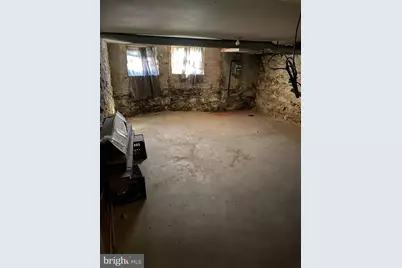 802 E North Avenue, Baltimore, MD 21202 - Photo 25