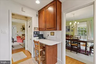 328 Paddington Rd, Baltimore, MD 21212 - Photo 9