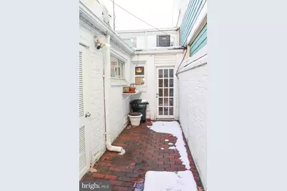 605 S Montford Avenue, Baltimore, MD 21224 - Photo 25