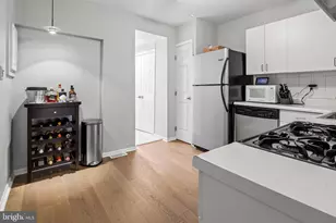 1121 S Decker Ave S, Baltimore, MD 21224 - Photo 17