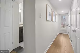 1121 S Decker Ave S, Baltimore, MD 21224 - Photo 29