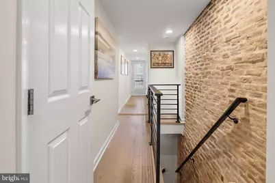 1121 S Decker Avenue S, Baltimore, MD 21224 - Photo 19