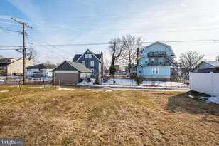 4021 Barrington Rd, Baltimore, MD 21207 - Photo 37