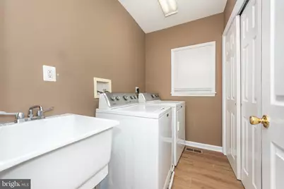 4021 Barrington Road, Baltimore, MD 21207 - Photo 15