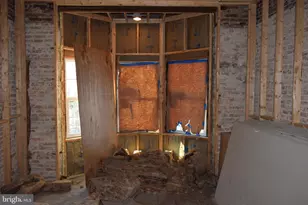 1639 Appleton St, Baltimore, MD 21217 - Photo 5