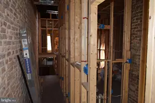 1639 Appleton St, Baltimore, MD 21217 - Photo 7