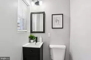 805 N Patterson Park Ave, Baltimore, MD 21205 - Photo 11