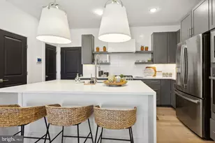 111 E Cromwell St, Baltimore, MD 21230 - Photo 9