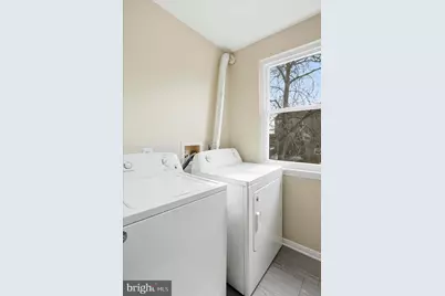 1223 E Oliver Street, Baltimore, MD 21202 - Photo 9