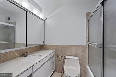 4000 N Charles Street #905, Baltimore, MD 21218 - Photo 11