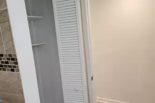 519 E 28th Street E, Baltimore, MD 21218 - Photo 33