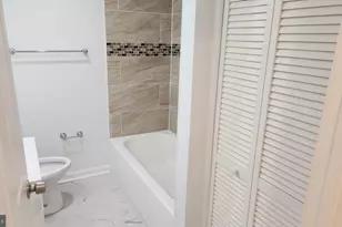 519 E 28th Street E, Baltimore, MD 21218 - Photo 37