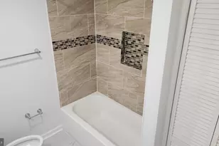 519 E 28th Street E, Baltimore, MD 21218 - Photo 35