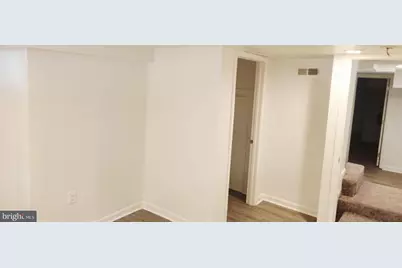 519 E 28th Street E, Baltimore, MD 21218 - Photo 27