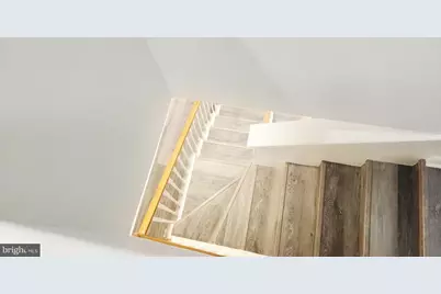 519 E 28th Street E, Baltimore, MD 21218 - Photo 43