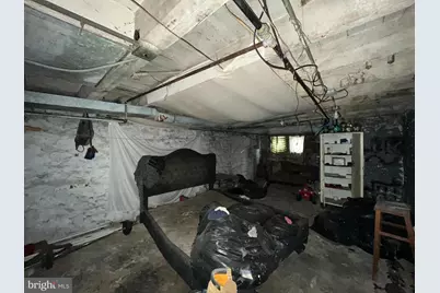 16 N Ashburton Street, Baltimore, MD 21223 - Photo 25