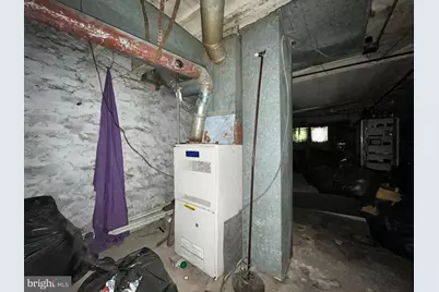 16 N Ashburton Street, Baltimore, MD 21223 - Photo 23