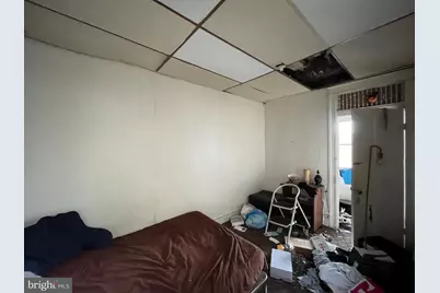 16 N Ashburton Street, Baltimore, MD 21223 - Photo 17