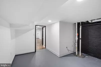 519 S Kenwood Avenue, Baltimore, MD 21224 - Photo 27