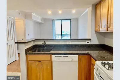 414 Water Street #1906, Baltimore, MD 21202 - Photo 5