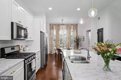 1602 Rampart Mews, Baltimore, MD 21230 - Photo 17