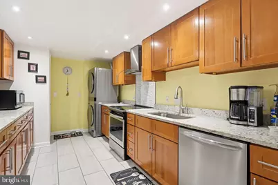 1040 Deer Ridge Drive #208, Baltimore, MD 21210 - Photo 11