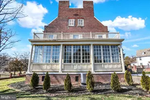 818 W University Pkwy, Baltimore, MD 21210 - Photo 9