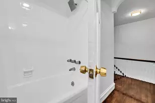 2219 Chesterfield Ave, Baltimore, MD 21213 - Photo 19