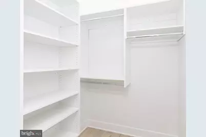 1709 Fleet Street #402, Baltimore, MD 21231 - Photo 9