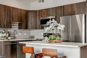 421 S Broadway, Baltimore, MD 21231 - Photo 1