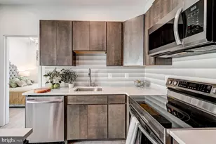 421 S Broadway, Baltimore, MD 21231 - Photo 1