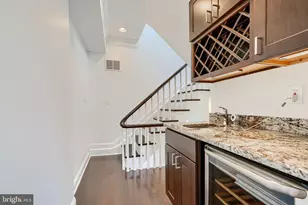 228 S Washington St, Baltimore, MD 21231 - Photo 33