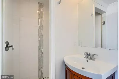 228 S Washington Street, Baltimore, MD 21231 - Photo 45