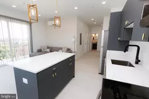 520 S Caroline St, Baltimore, MD 21231 - Photo 1