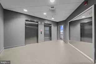 2772 Lighthouse Point E, Baltimore, MD 21224 - Photo 31