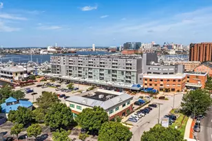 2772 Lighthouse Point E, Baltimore, MD 21224 - Photo 33