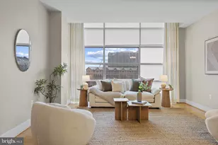 2772 Lighthouse Point E, Baltimore, MD 21224 - Photo 13