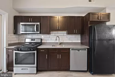 665 Dumbarton Avenue, Baltimore, MD 21218 - Photo 13