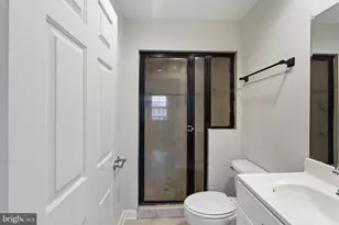 102 Burnett St, Baltimore, MD 21230 - Photo 15