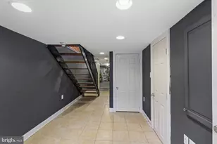 102 Burnett St, Baltimore, MD 21230 - Photo 25