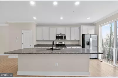 4219 Laplata Avenue, Baltimore, MD 21211 - Photo 7