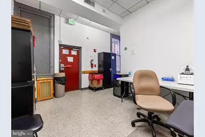 21 W 25th Street, Baltimore, MD 21218 - Photo 17