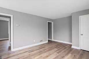 4000 Balfern Ave, Baltimore, MD 21213 - Photo 7
