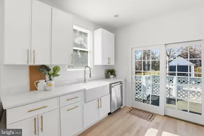 4502 Mannasota Avenue, Baltimore, MD 21206 - Photo 19