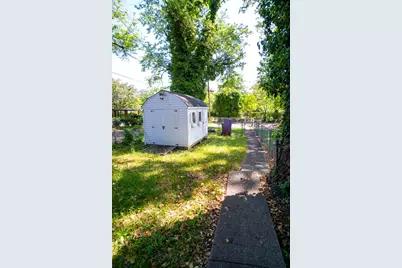 413 Rosecroft Terrace, Baltimore, MD 21229 - Photo 9
