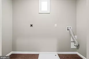 178 S Collins Ave, Baltimore, MD 21229 - Photo 21