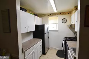 4407 Falls Bridge Dr, Baltimore, MD 21211 - Photo 7