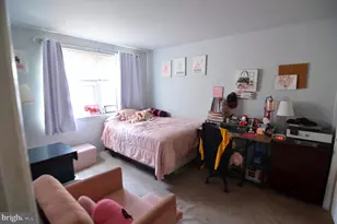 4407 Falls Bridge Dr, Baltimore, MD 21211 - Photo 9